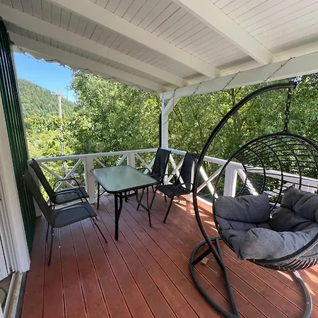 Dom Pod Swierczkiem شقة *