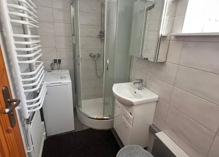 Dom Pod Swierczkiem *